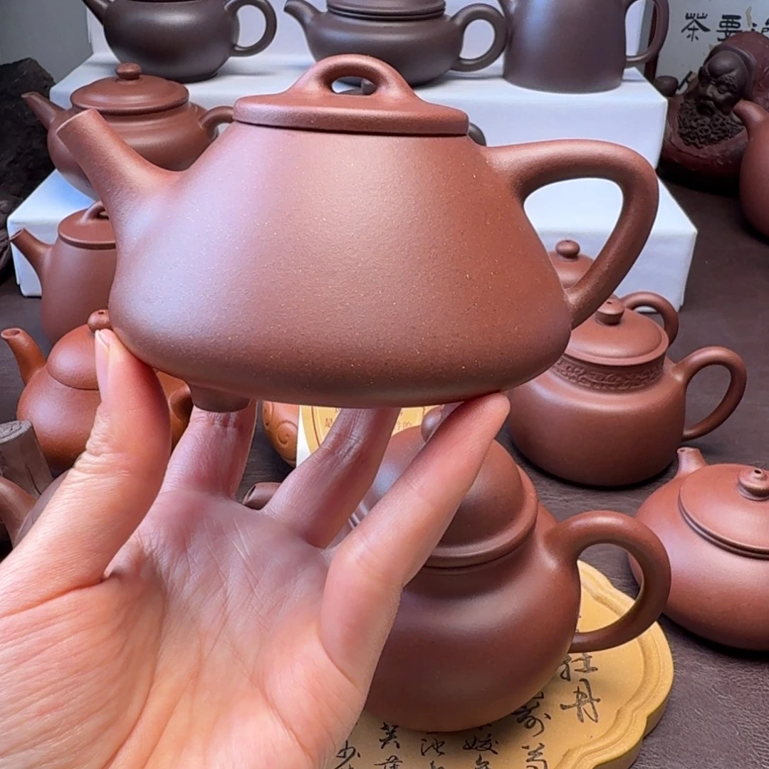 兴***钢紫砂茶壶特练紫泥  子夜石飘230