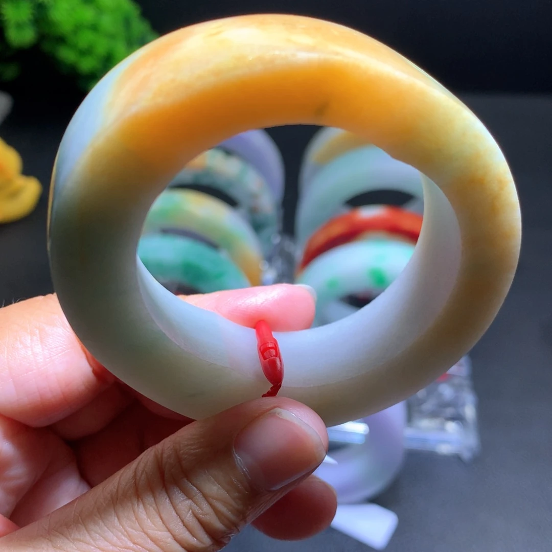 未镶嵌手镯定制翡翠
