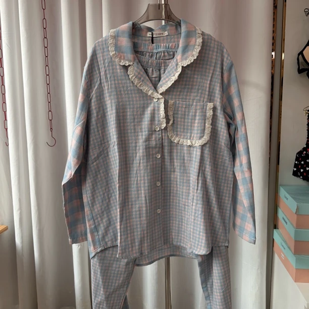 时尚早春款家居服