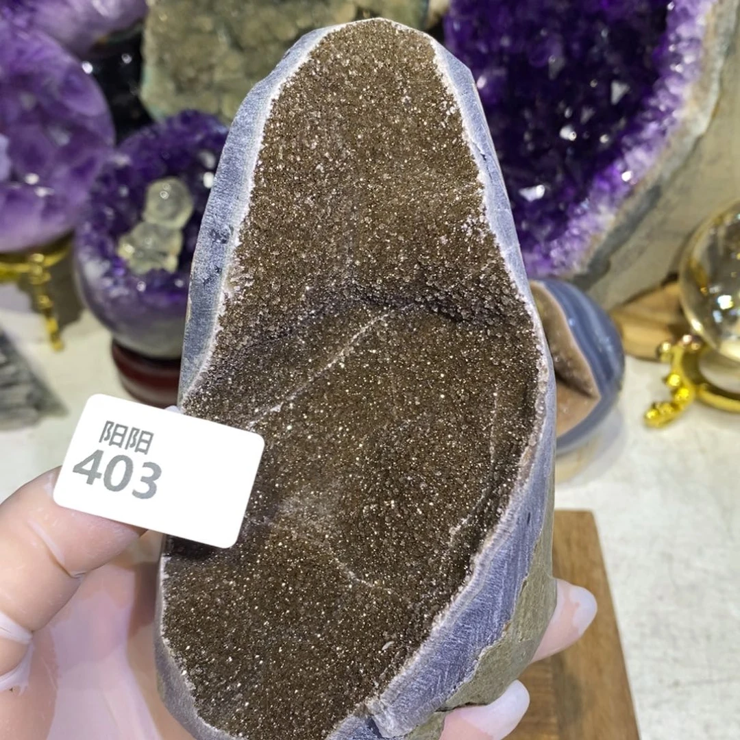 紫晶未镶嵌大型摆件（非配饰）