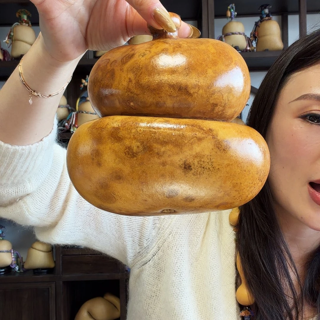 S***u微瑕熊猫脸钱袋子葫芦