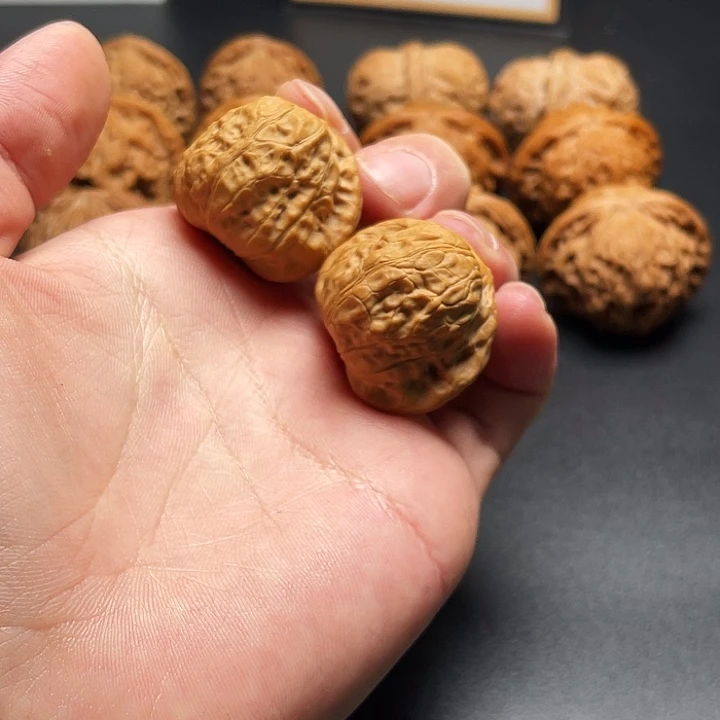 文玩核桃吊坠核桃33