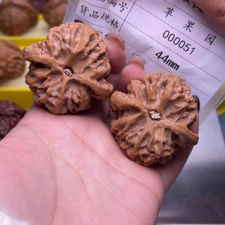 文玩核桃把件苹果园44.000051