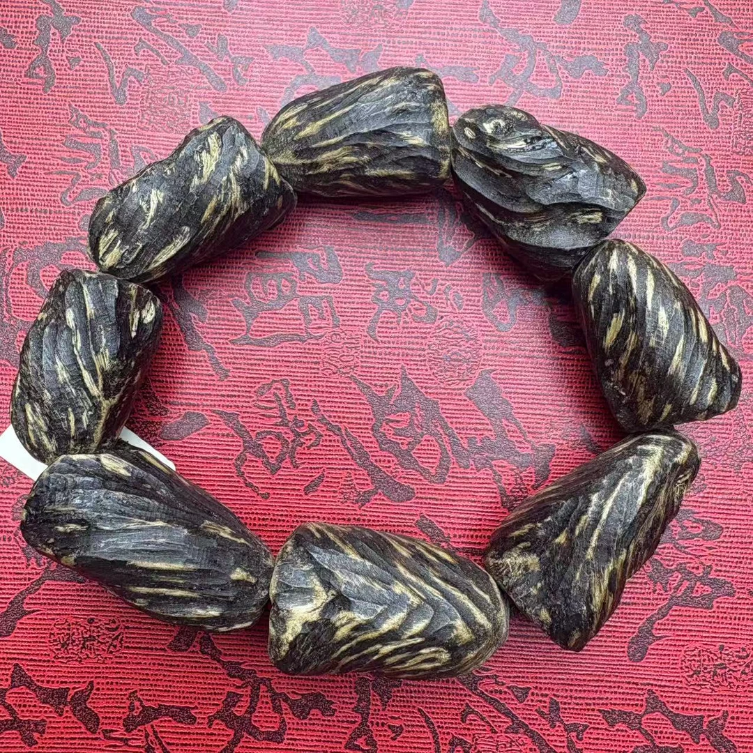 （开总文玩）天然沉香木串644