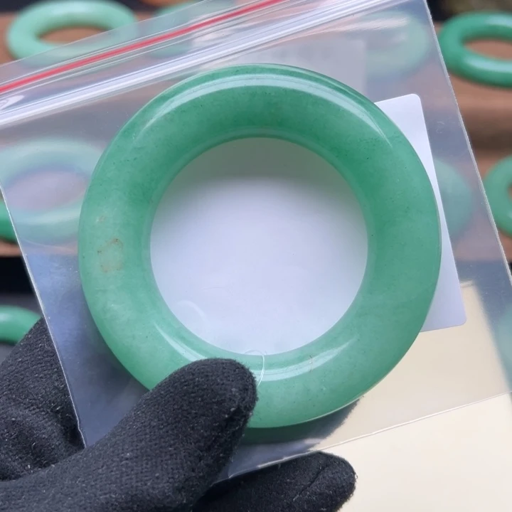 石英岩玉未镶嵌54