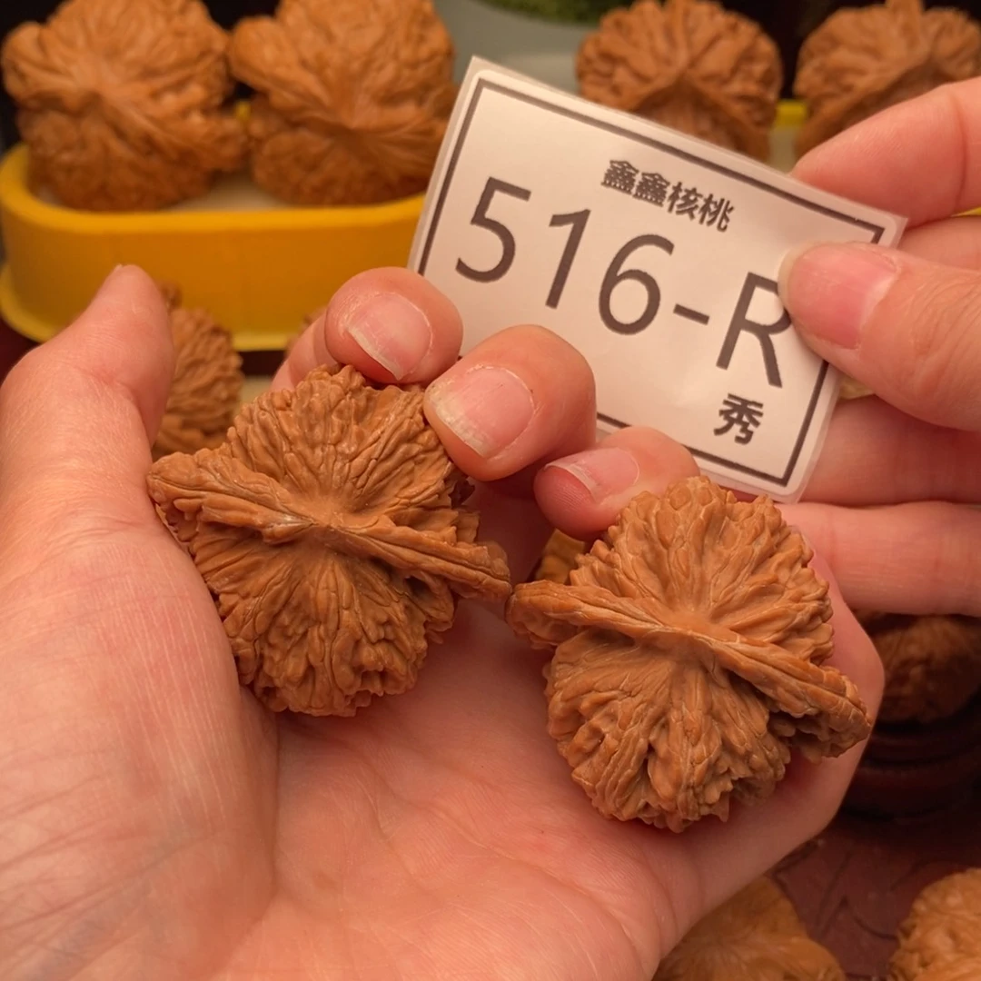 文玩核桃把件汉高楼44