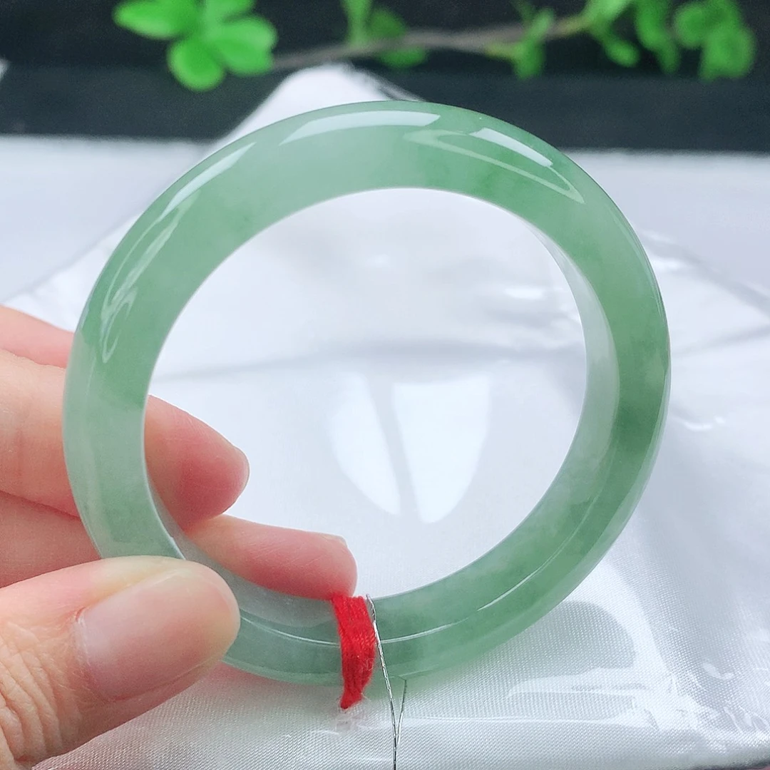 懒***家翡翠手镯未镶嵌50➕圈