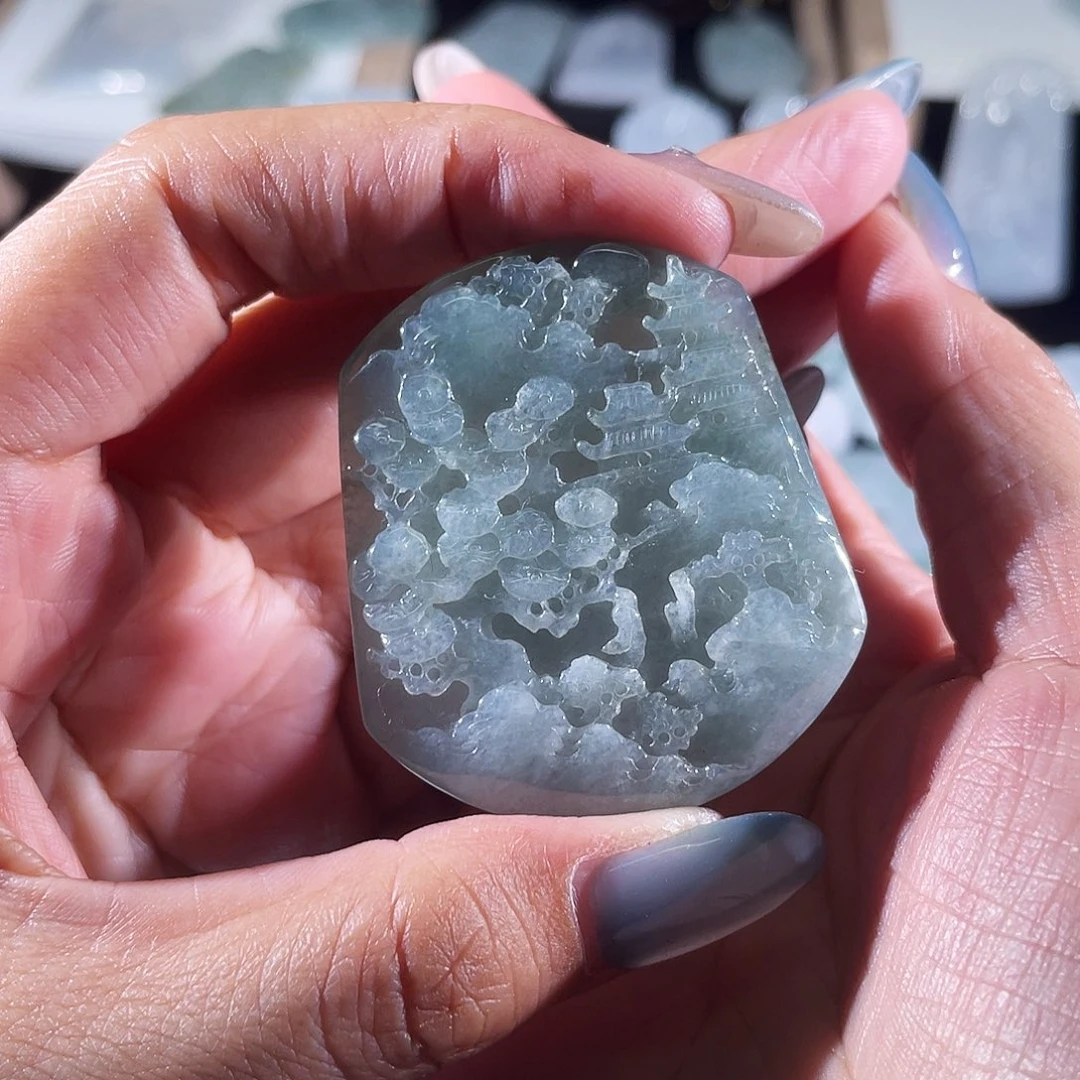 翡翠未镶嵌吊坠(不含链)山水