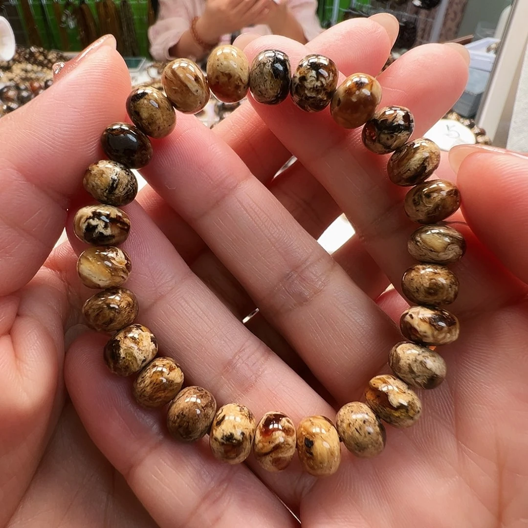 琥珀未镶嵌裸石抚顺琥珀8一级白花