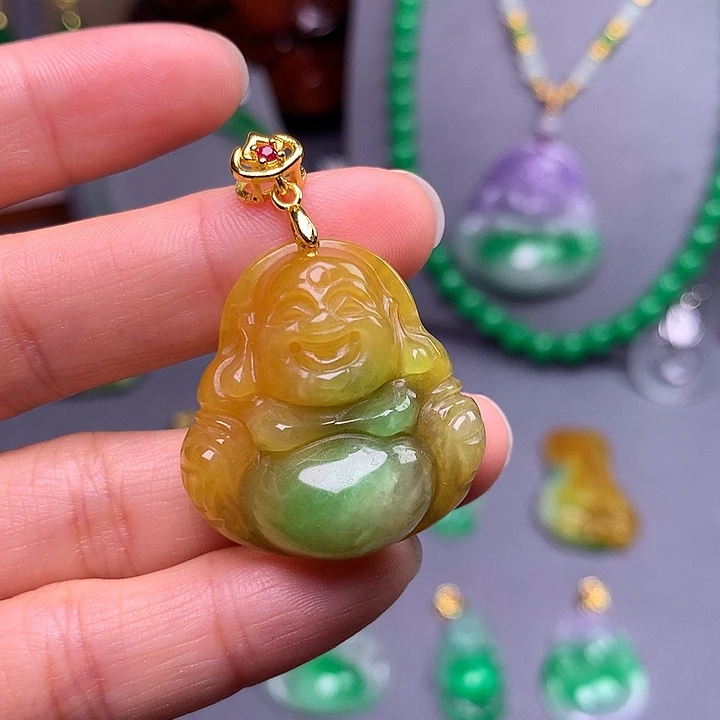 翡翠未镶嵌吊坠(赠链)