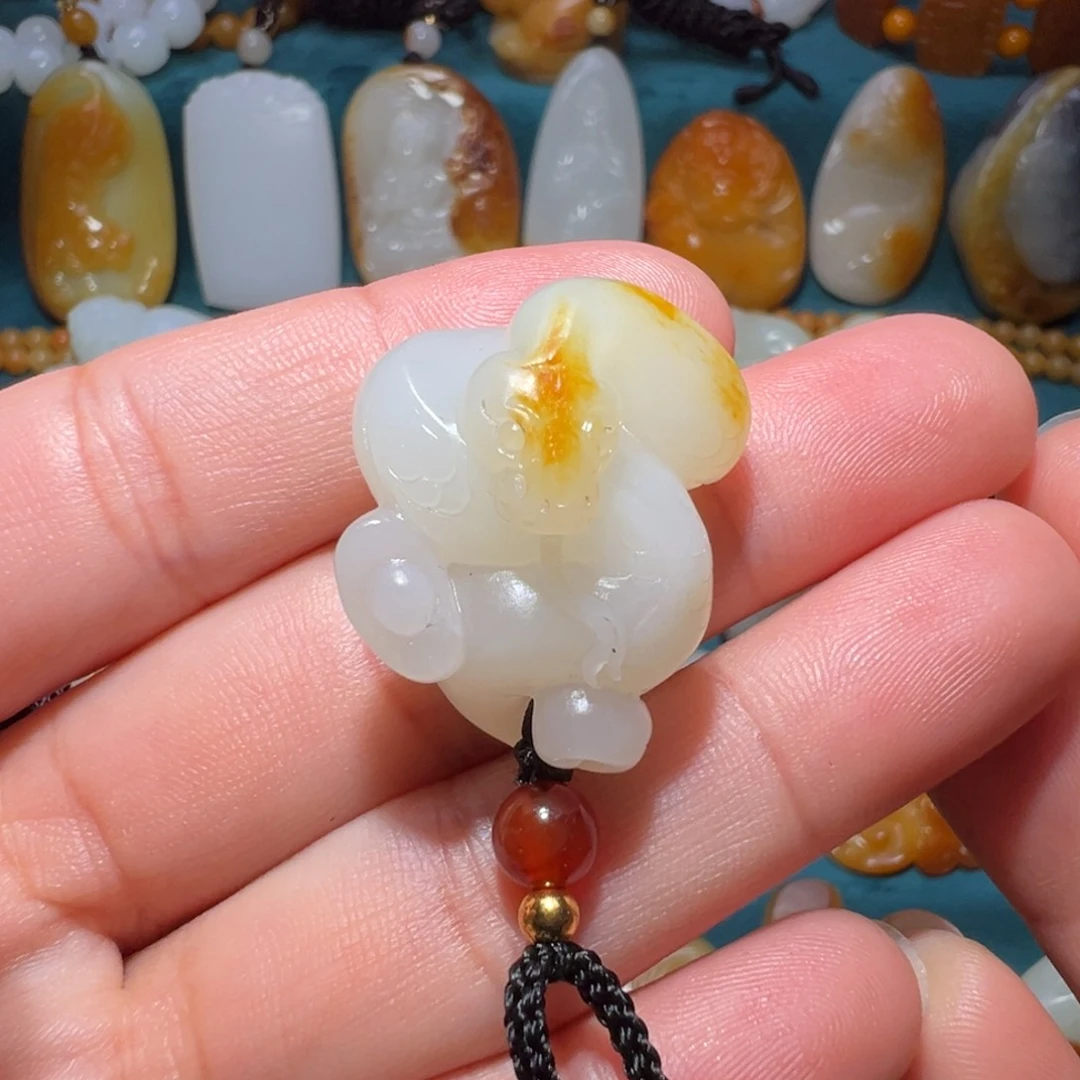 未镶嵌和田玉挂件