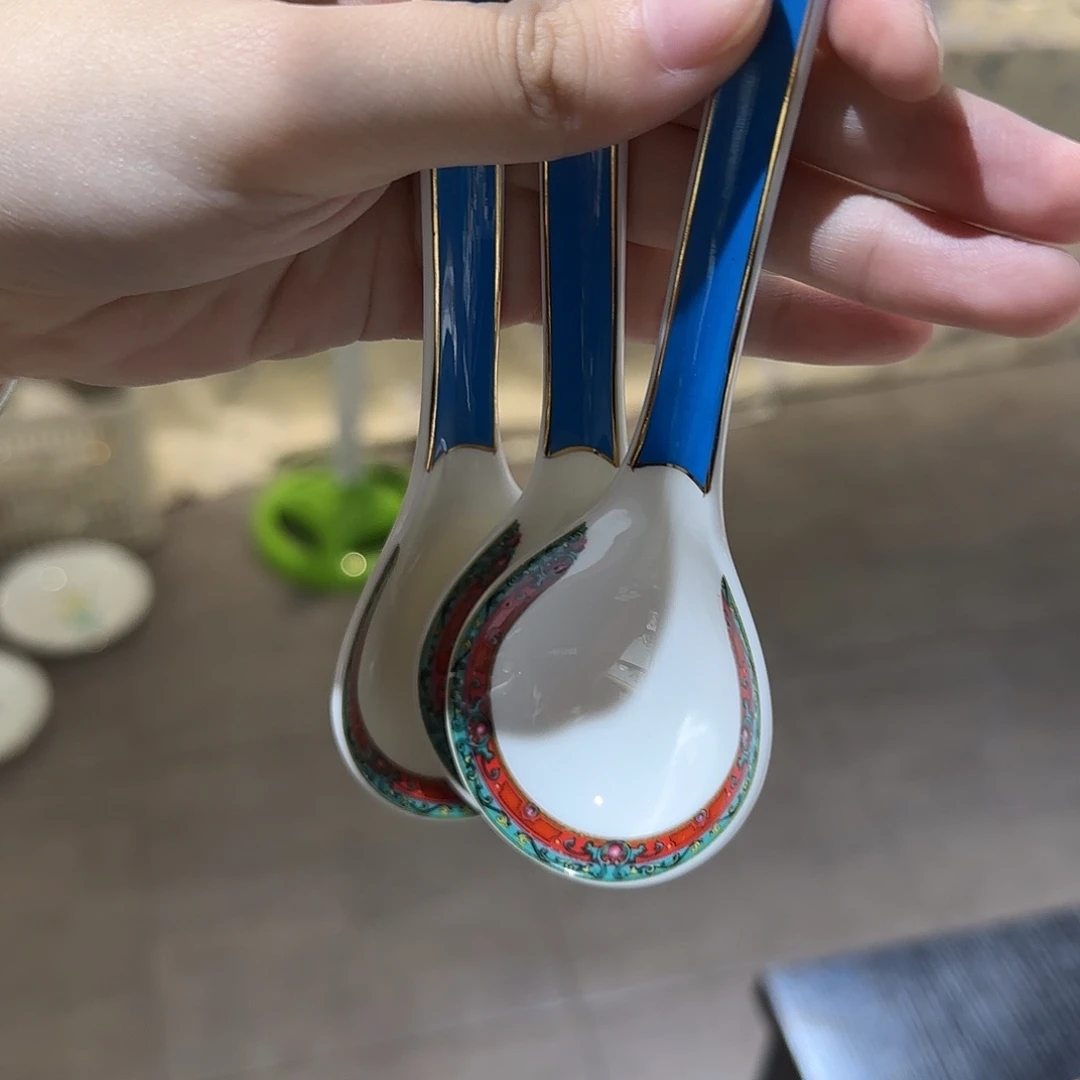 珐琅彩工艺品瓷器