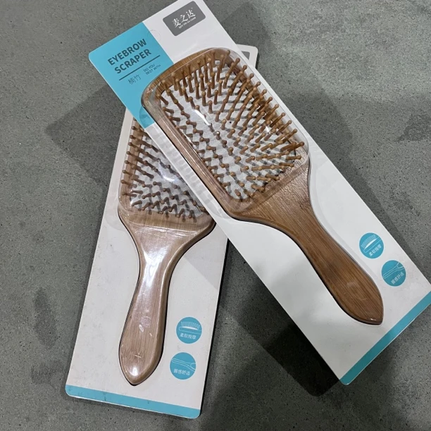 5201  楠竹时尚气垫梳