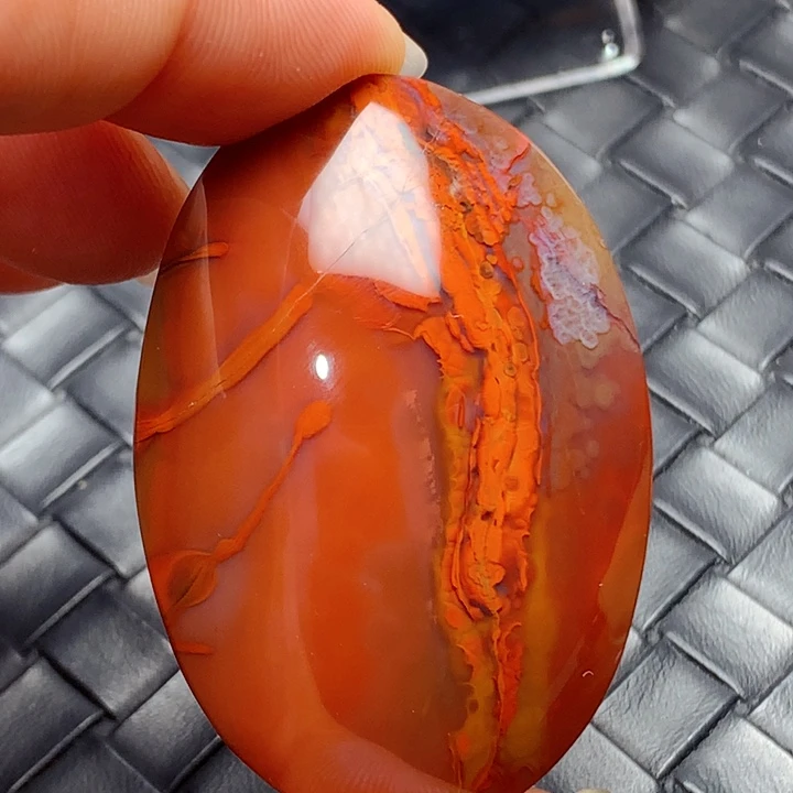 玛瑙/玉髓颈饰未镶嵌空*！