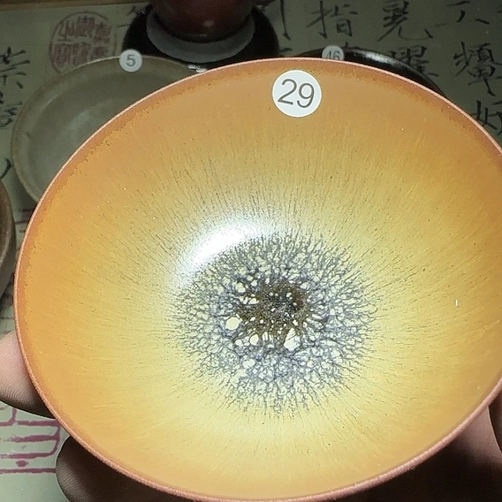 茶盏有个朋友可以接受自己是