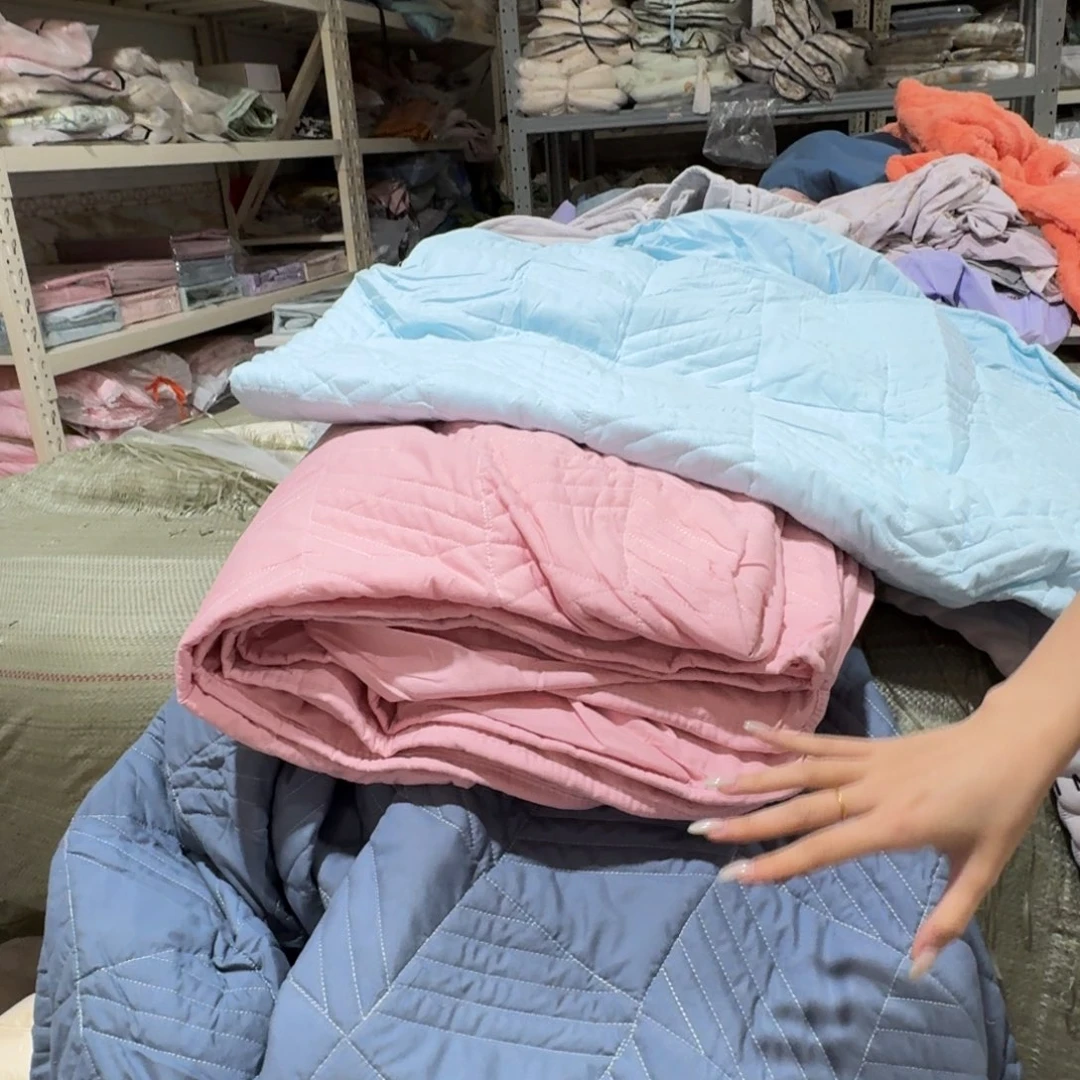 原驼毛驯鹿毛羊羔毛一米八床笠夹棉备注颜色