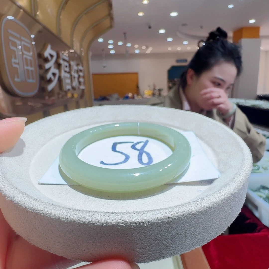 和田玉未镶嵌手镯316