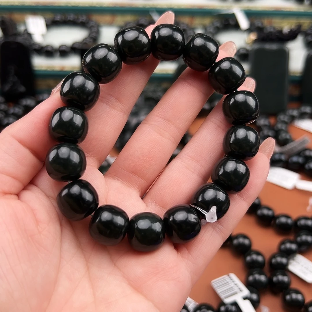 和田玉未镶嵌手串