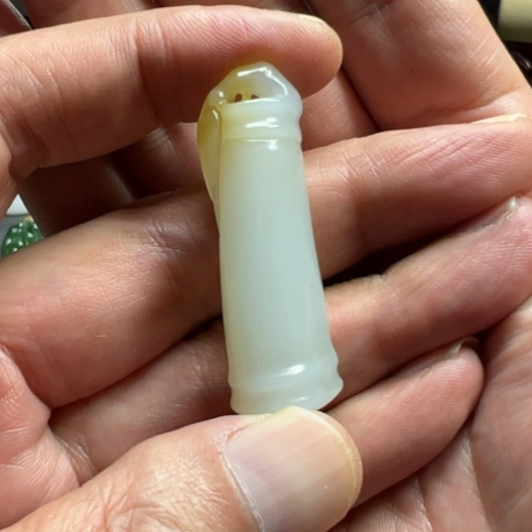 【闪购商品】颈饰未镶嵌和田玉