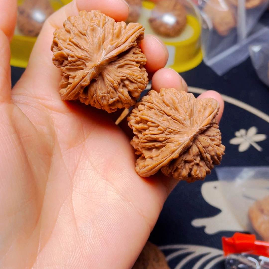 吊坠文玩核桃楼子一对