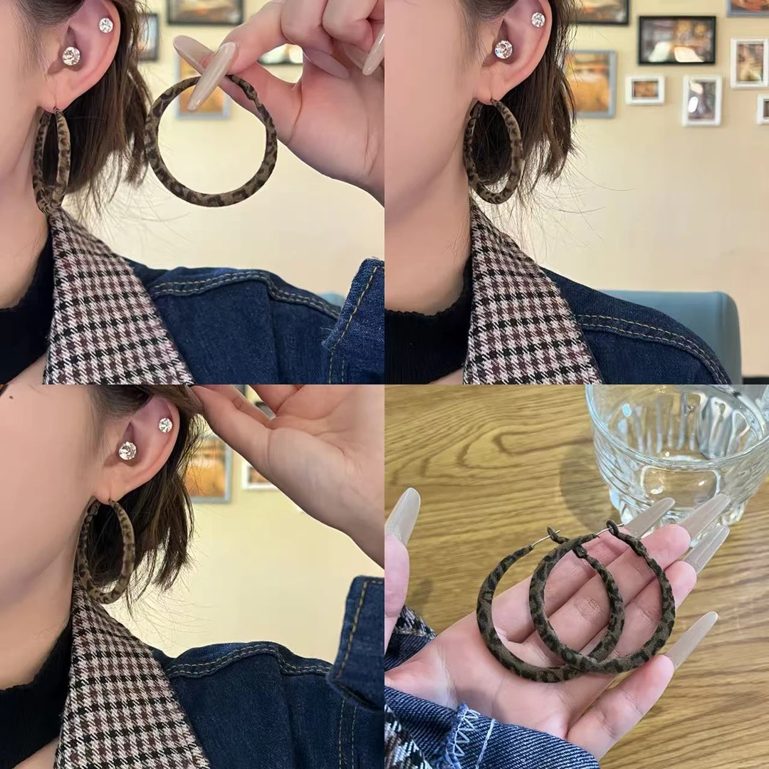 铜合金耳饰 秋冬氛围感豹纹植绒圆形耳钉法式复古耳环耳饰耳圈