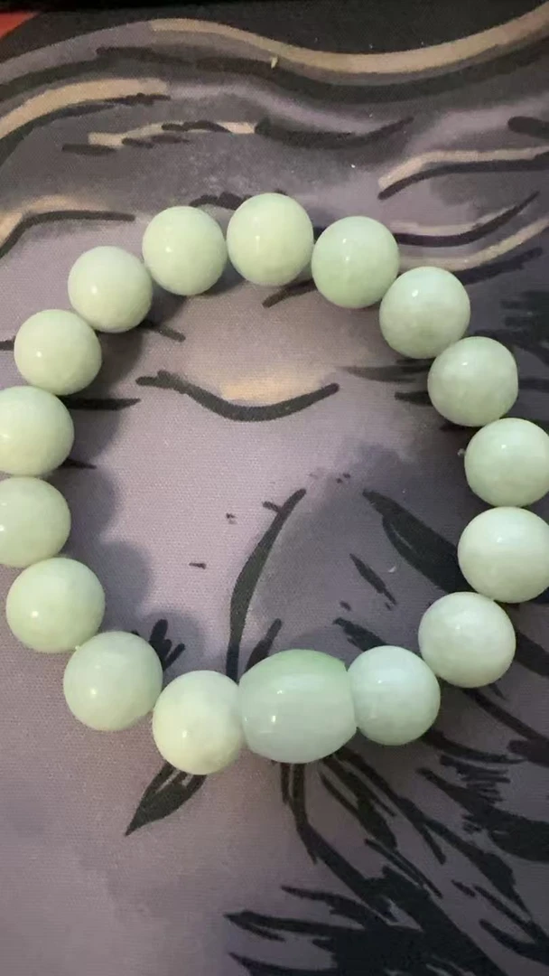 精美白玉菩提手串