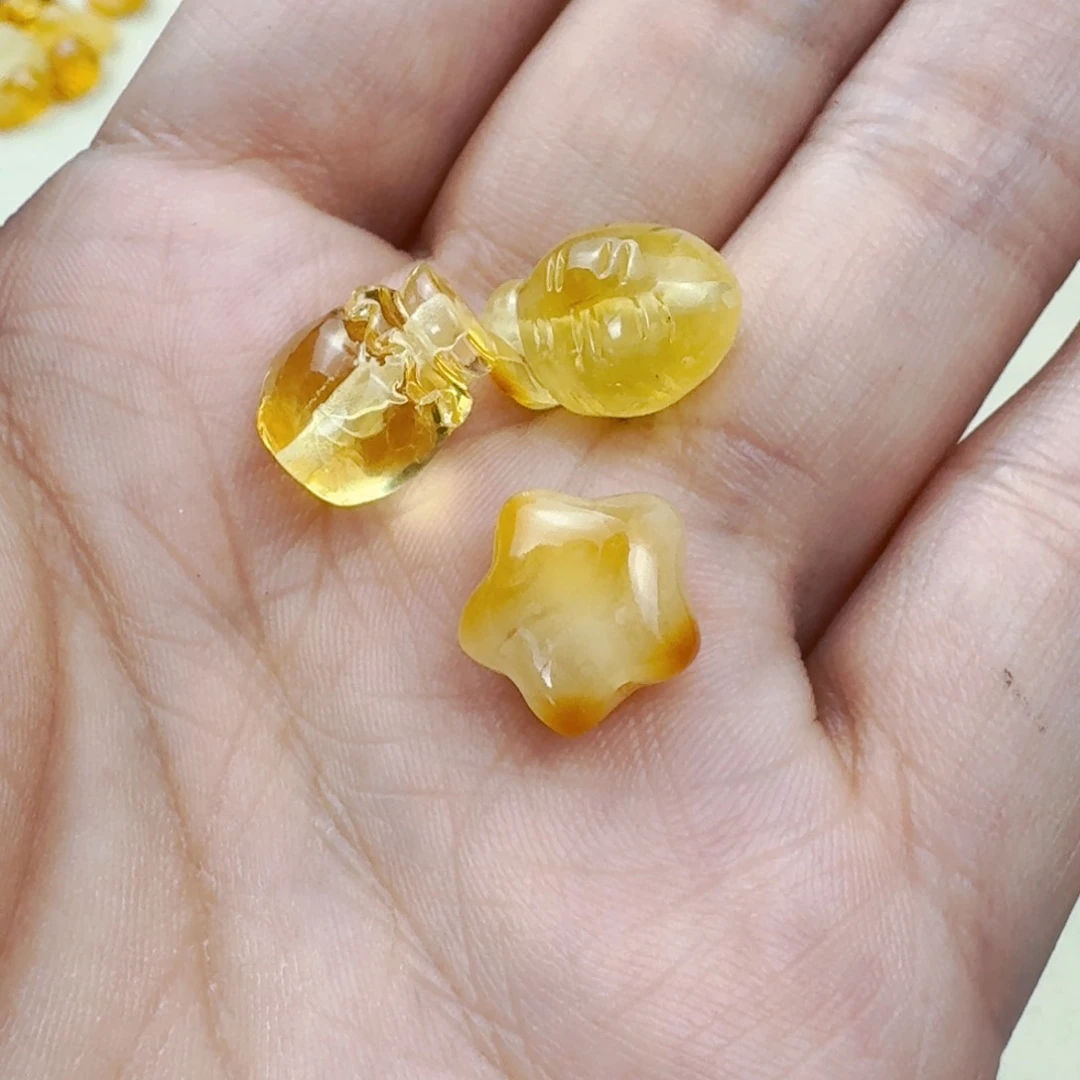 未镶嵌蜜蜡珠宝奇石