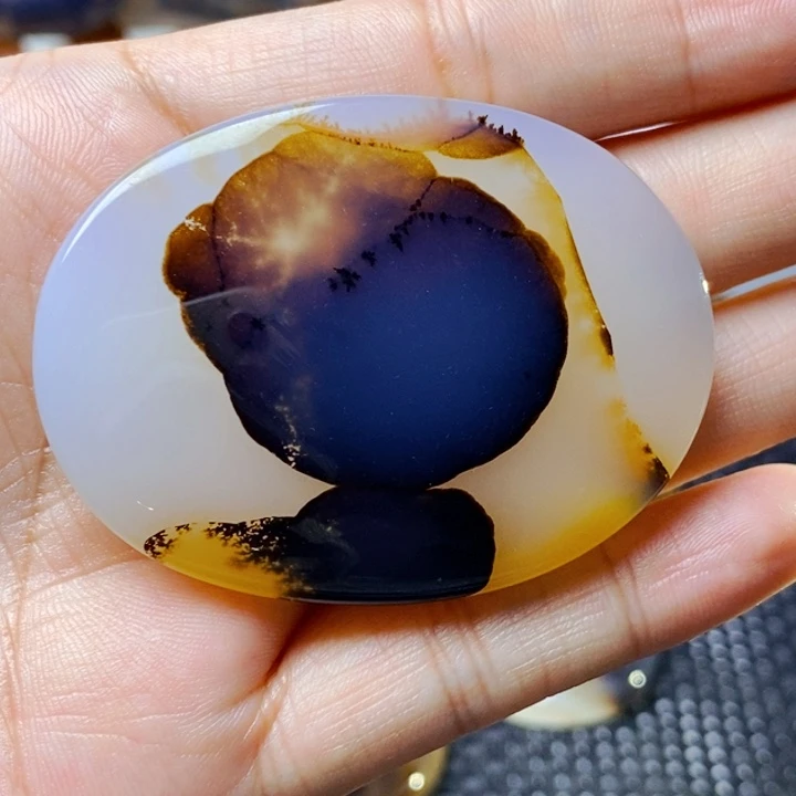 玛瑙/玉髓未镶嵌珠宝半成品