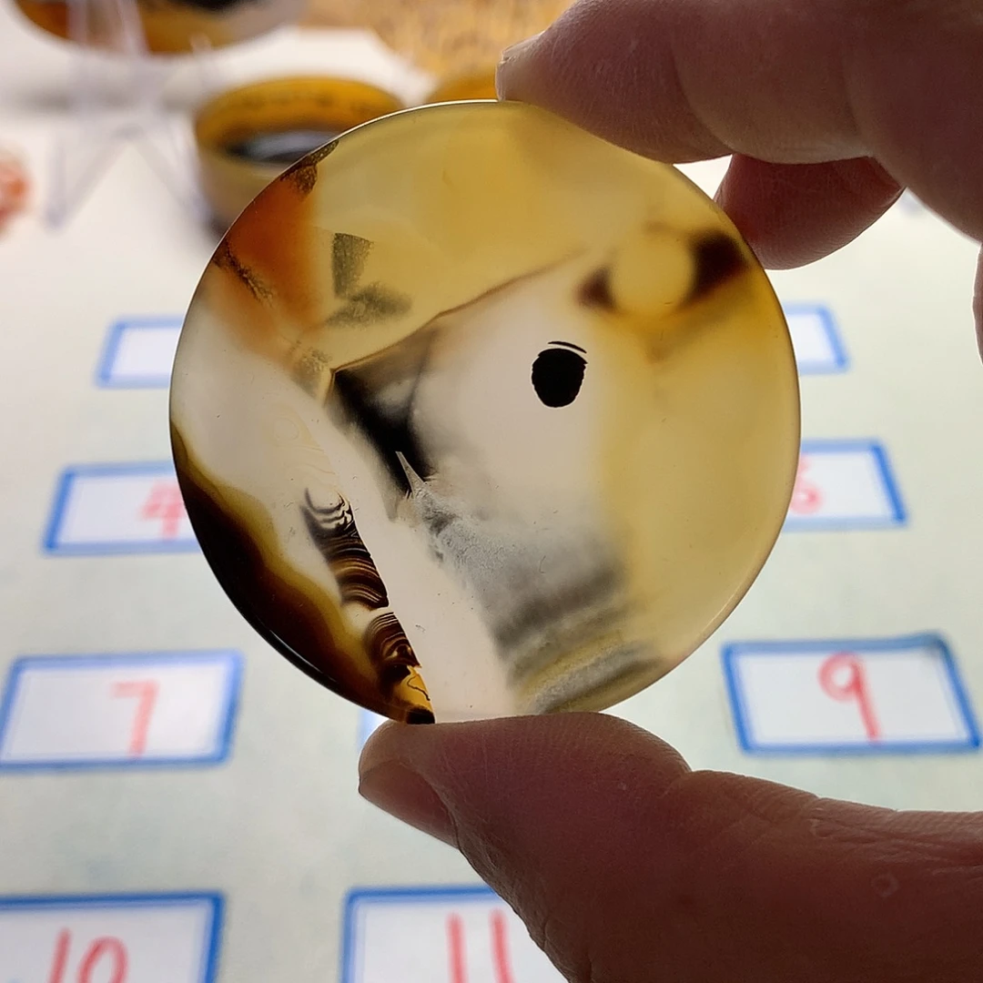 玛瑙/玉髓未镶嵌珠宝半成品