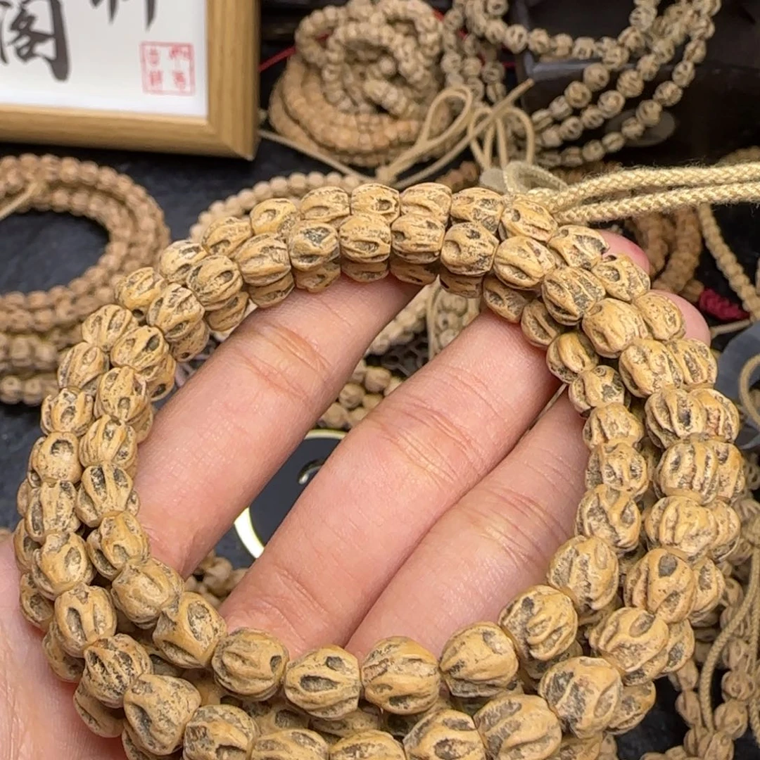 柏香籽/百香籽吊坠阿*