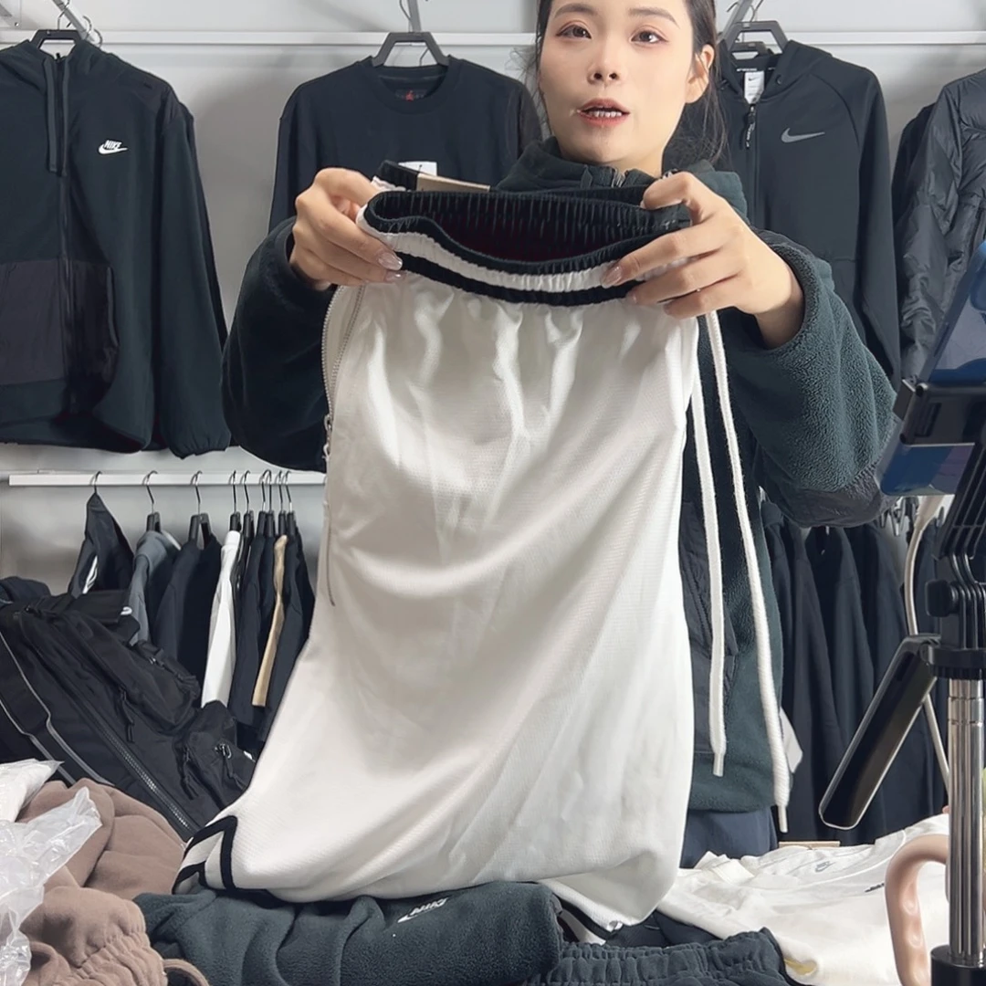 7161短裤白色2XL码160-180斤不退换