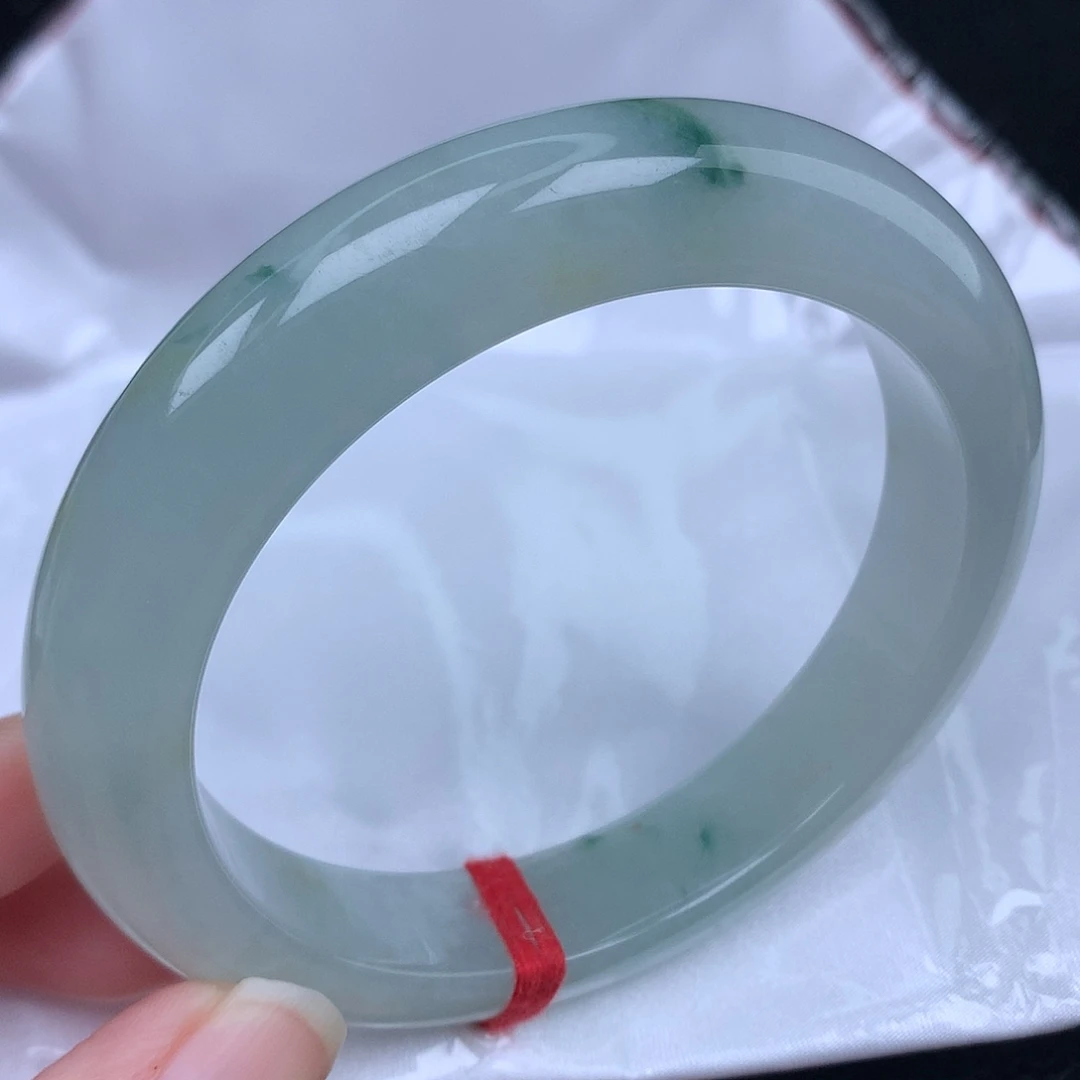 翡翠未镶嵌手镯天然