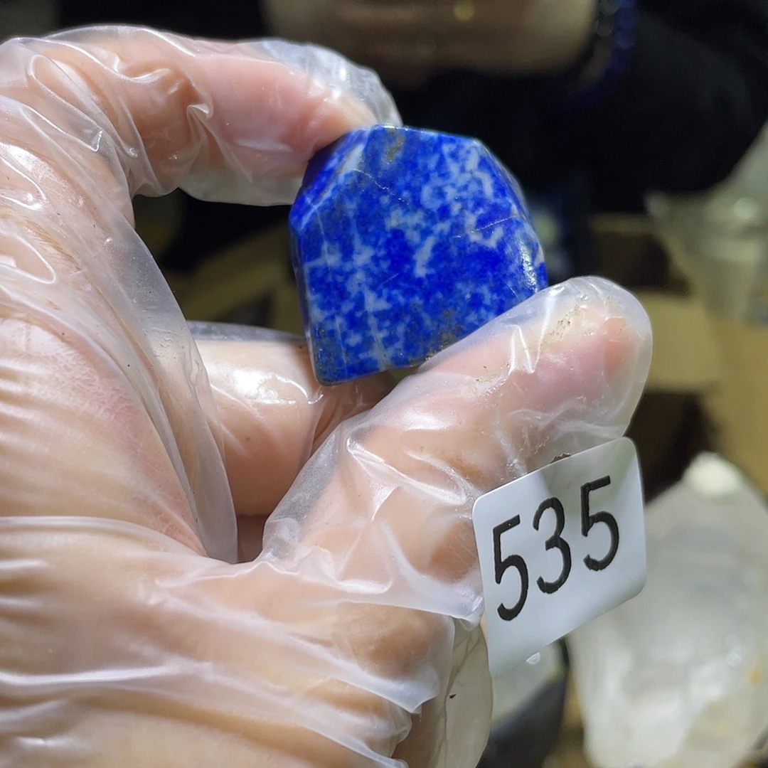 未镶嵌水晶珠宝半成品