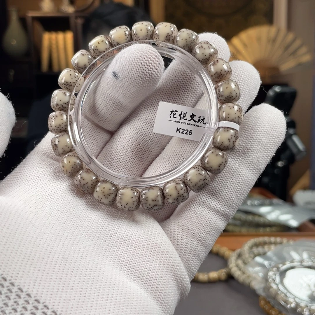 y***.手串星月菩提10x9 糯冰奶奶灰双留白针尖星 K225