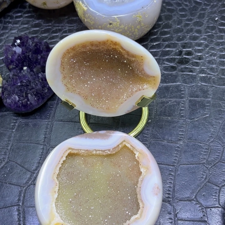 未镶嵌珠宝半成品水晶