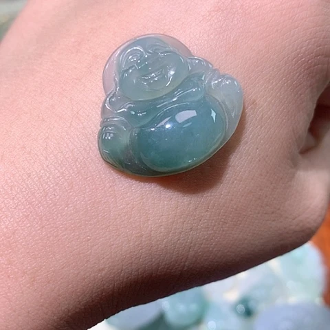 颈饰未镶嵌翡翠佛公