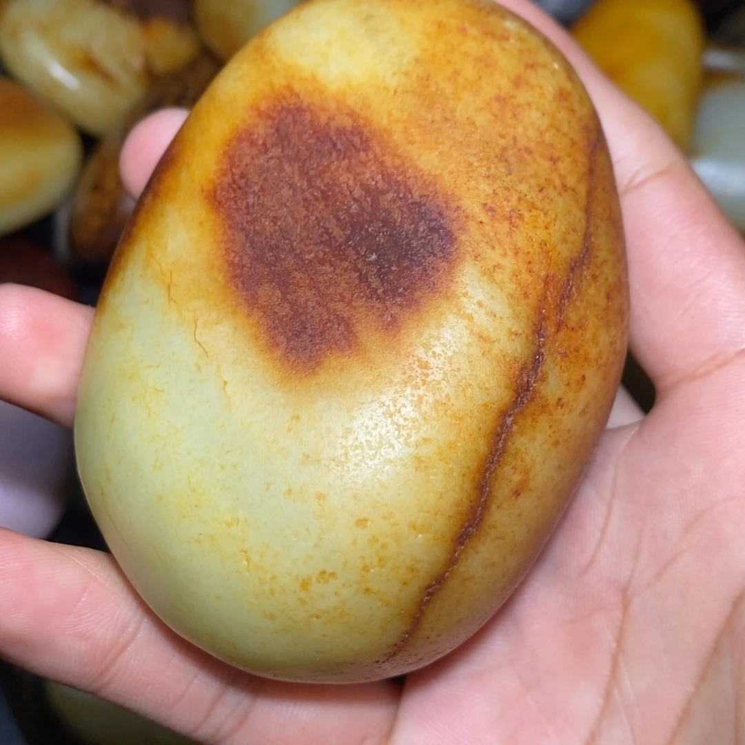 和田玉未镶嵌珠宝奇石