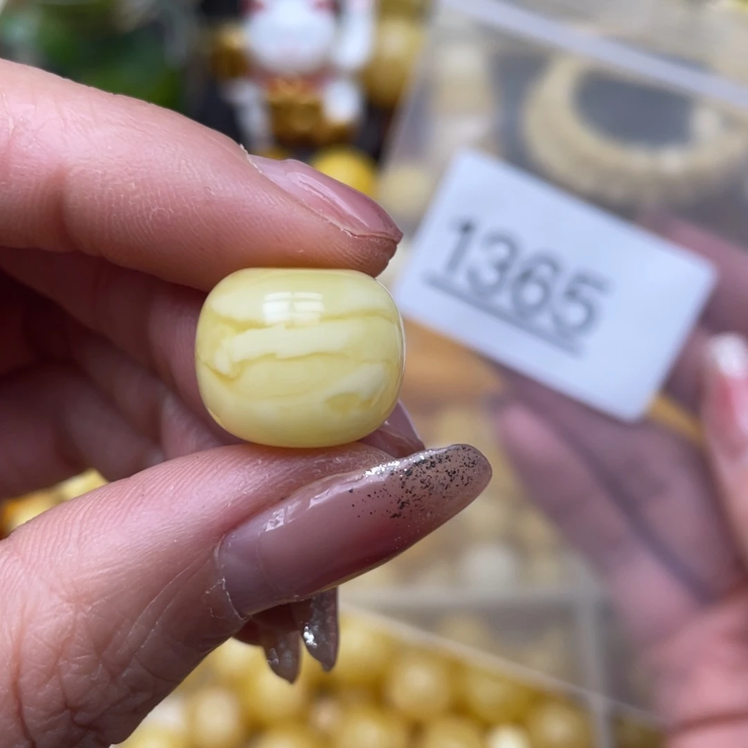 蜜蜡珠宝奇石未镶嵌16