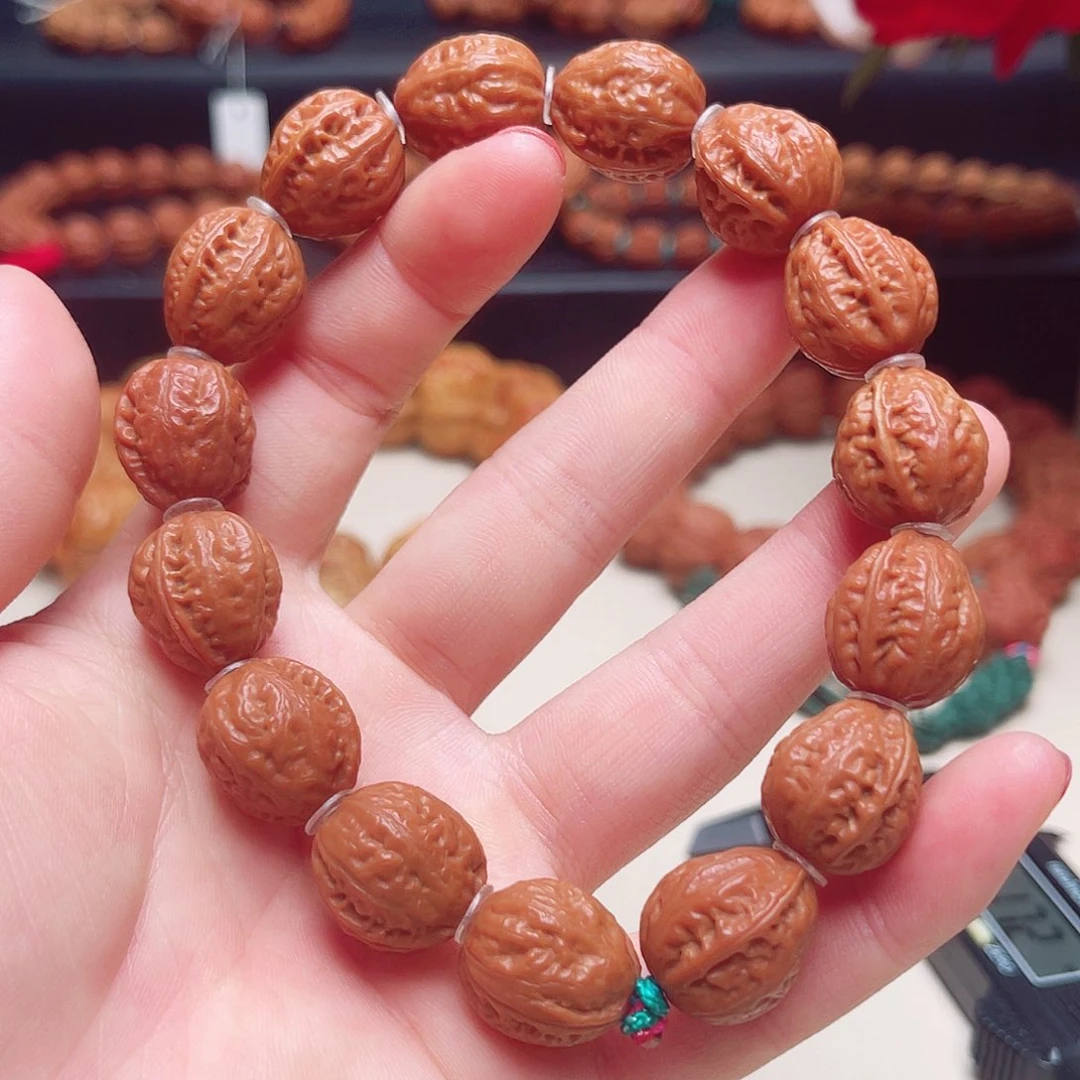 文玩核桃吊坠京八棱