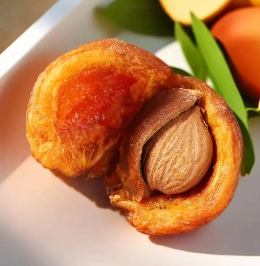 新疆直发特产杏干无添加树上吊干小白杏蜜饯低脂孕妇休闲零食包邮