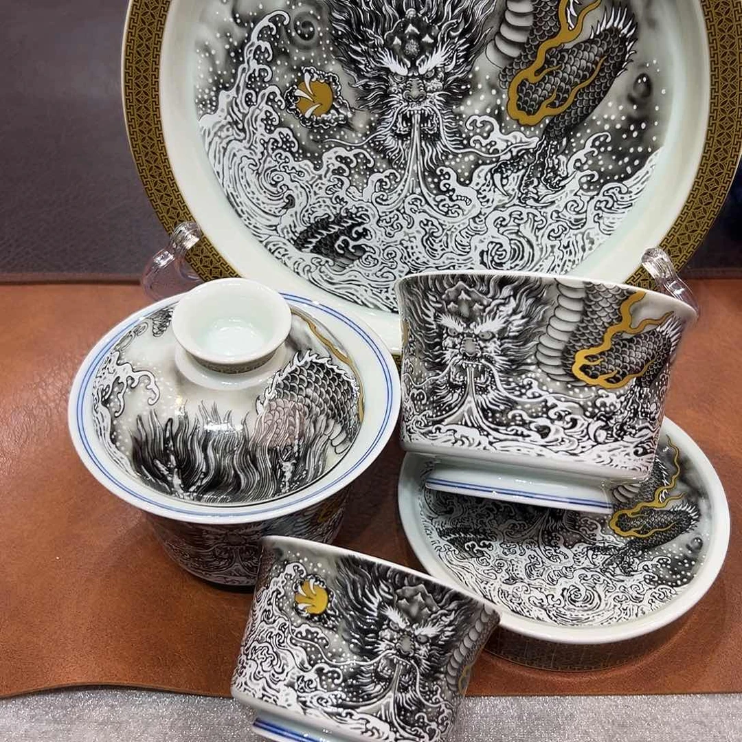 摆件电话吃斤斤计较