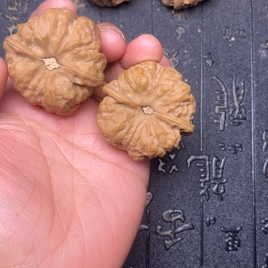 吊坠文玩核桃蛙蛙