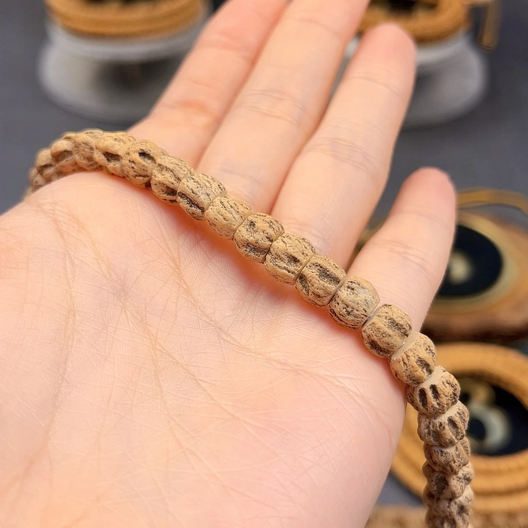 柏香籽/百香籽吊坠范*跃