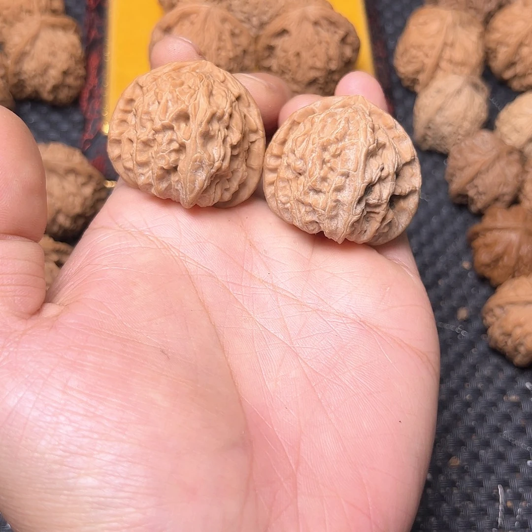 吊坠文玩核桃白狮子