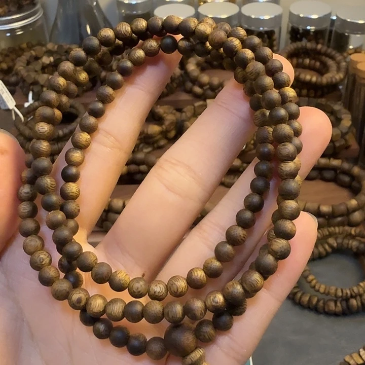 ～***辰沉香沉香香囊05圆多 多样性发一