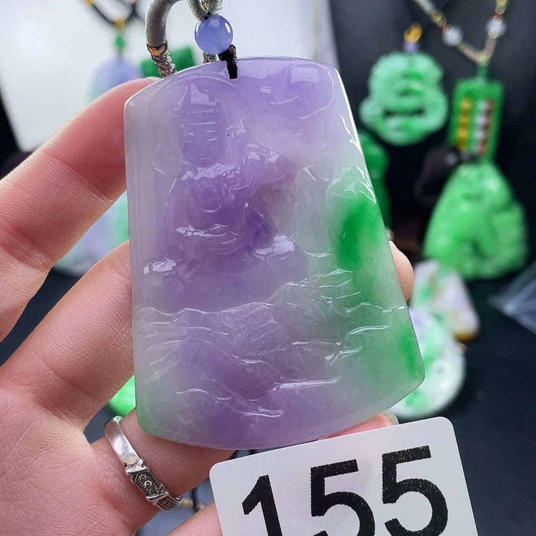 翡翠未镶嵌吊坠(赠链)