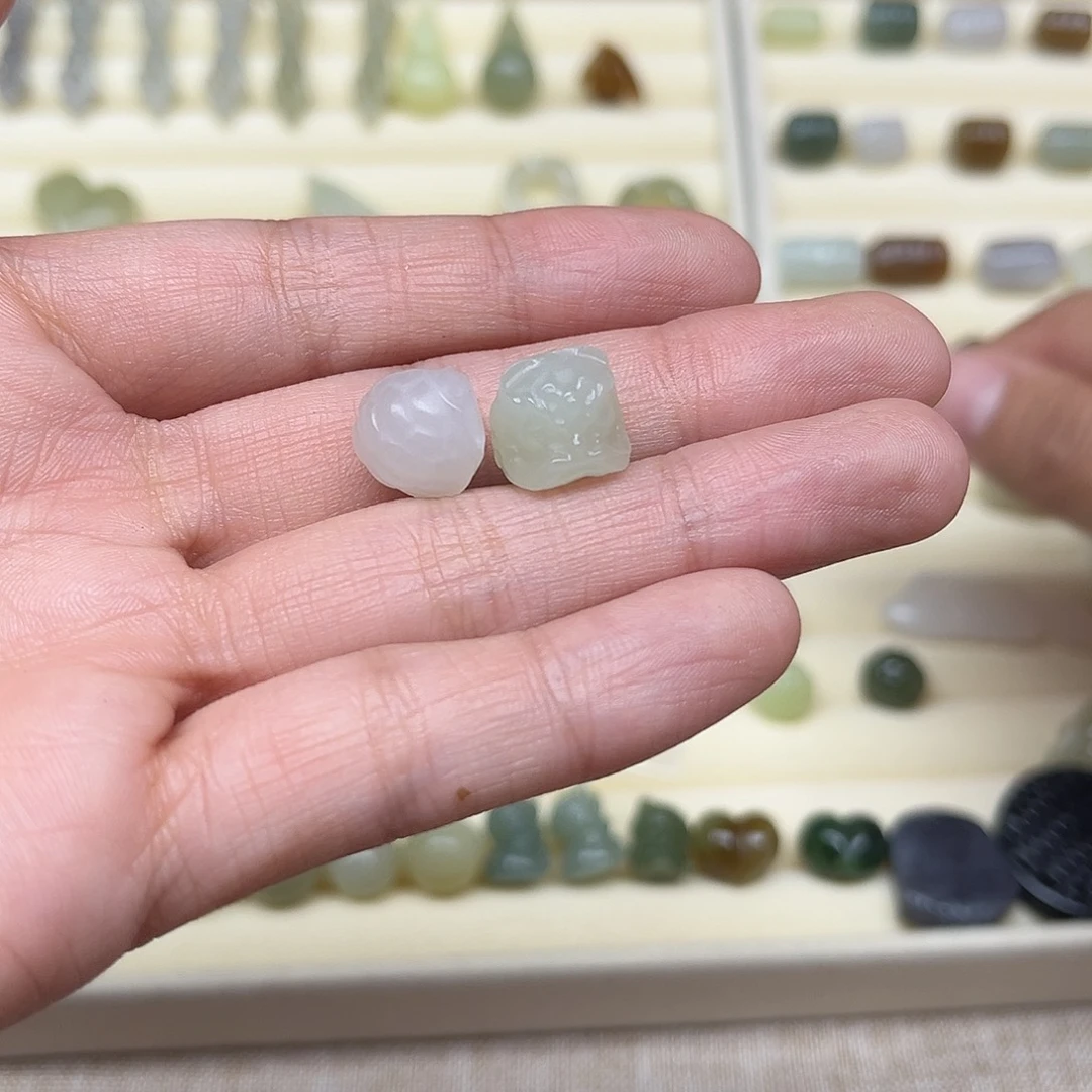 用***7和田玉未镶嵌珠宝半成品