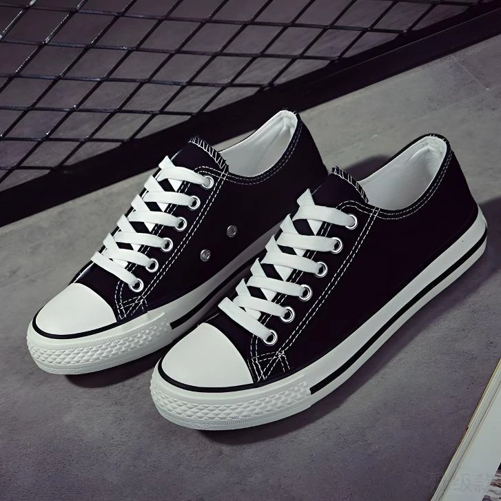 2025春爆款低帮情侣夏季帆布鞋男女鞋新款休闲鞋运动板鞋男士大码