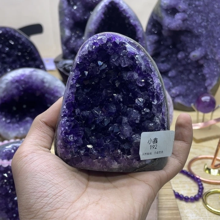未镶嵌大型摆件（非配饰）紫晶