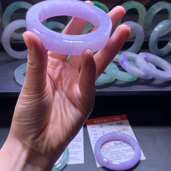 忆***苡未镶嵌翡翠手镯定制翡翠